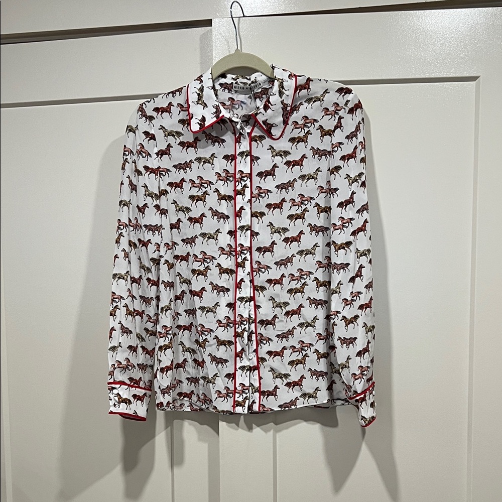 Alice + Olivia White and Red Horse Print Shirt NWT Size M